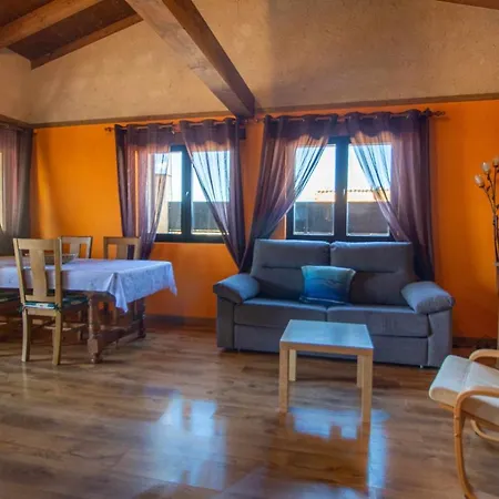 El Halcón Casa privada Сasa de vacaciones *