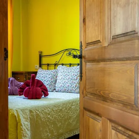 El Halcón Casa privada Cazurra