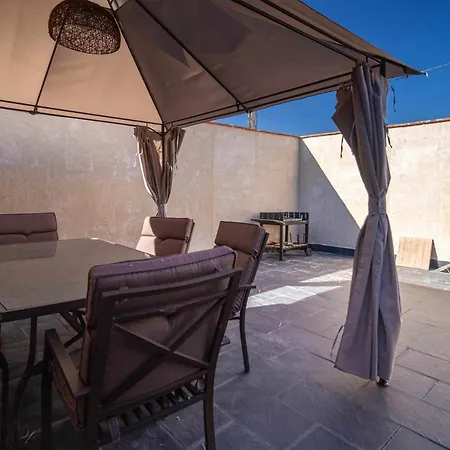El Halcón Casa privada Сasa de vacaciones Cazurra